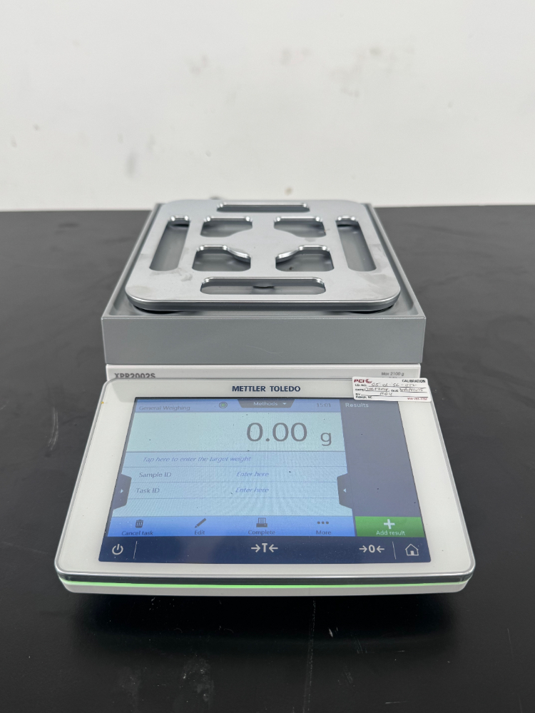 Image of Mettler Toledo XPR2002S Digital Scale